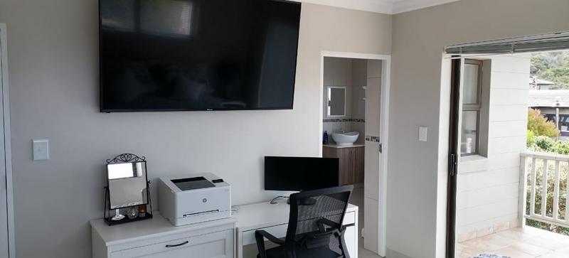 3 Bedroom Property for Sale in Hartenbos Landgoed Western Cape